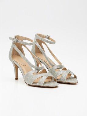 🔸Avery & Sage Silver Glitter Strappy Open-Toe Heels Size 6